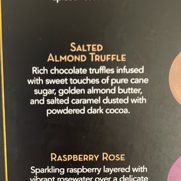 Huntington Home Macaron Candle Soy blend Tea Garden Salted Almond Raspberry Rose - Picture 12 of 13